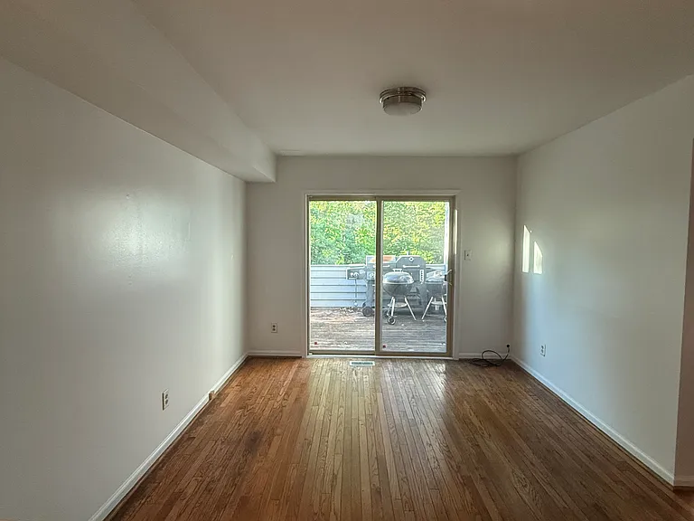 5872 Pimlico Rd — Photo 11