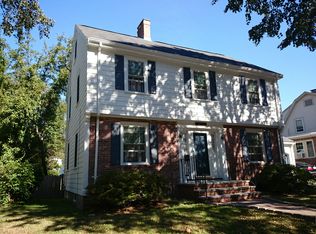 37 Buchanan Rd, West Roxbury, MA 02132