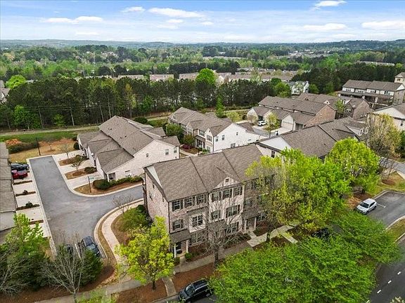 5th image of 1560 Baygreen Rd