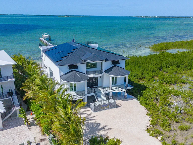 528 Bay Shore Dr — Photo 87