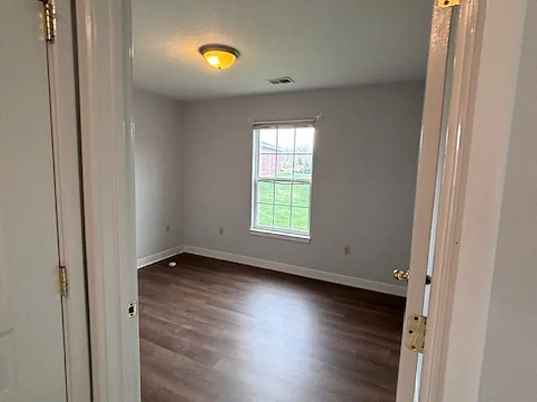 117 Croghan Way — Photo 9