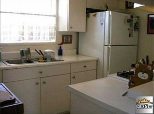 6031 Fountain Park Ln APT 11, Woodland Hills, CA 91367