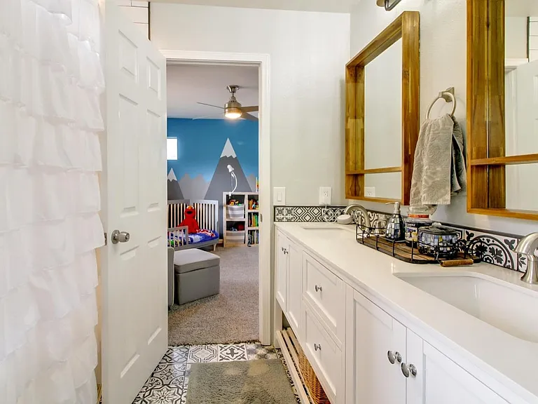6043 Buffett Pl — Photo 31