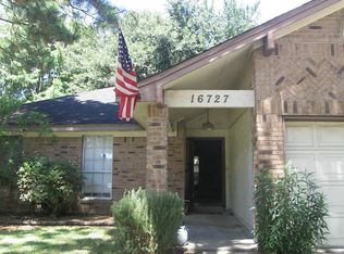 16727 Square Rigger Ln, Friendswood, TX 77546
