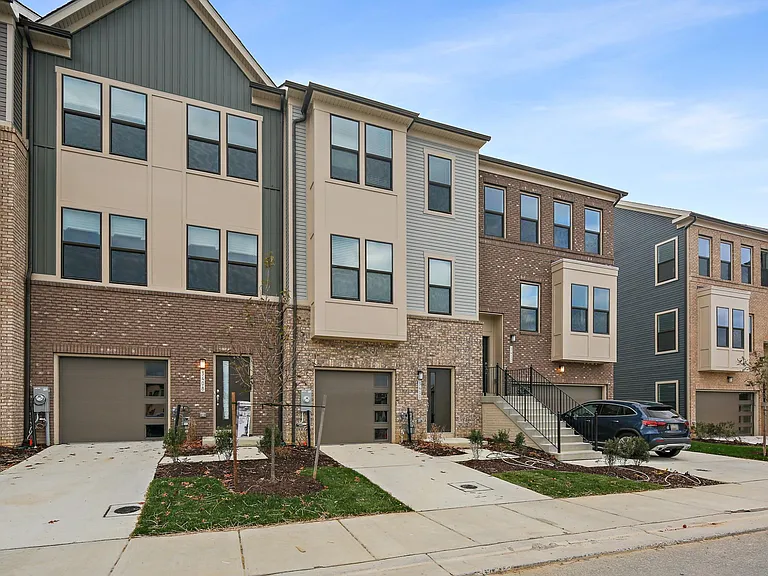 3410 Watershed Blvd — Photo 2