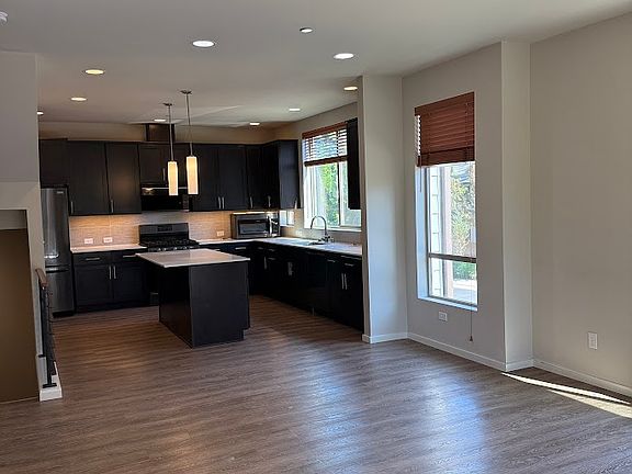 4th image of 6837 NE 170th St Unit 104