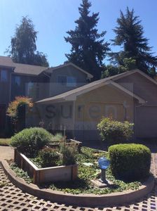 1106 E 11th St APT C, Medford, OR, 97504