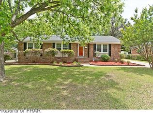 445 Morningside Dr, Fayetteville, NC 28311