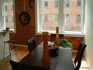 2nd image of 424-8 High St