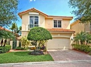 1419 Shoreline Way, Hollywood, FL 33019