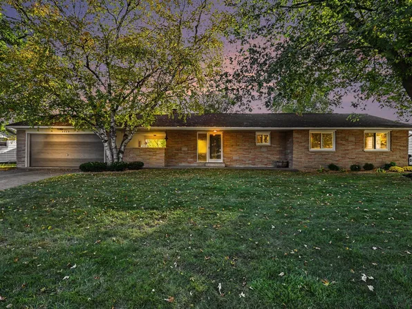 4549 Greenfield Dr, Bay City, MI 48706