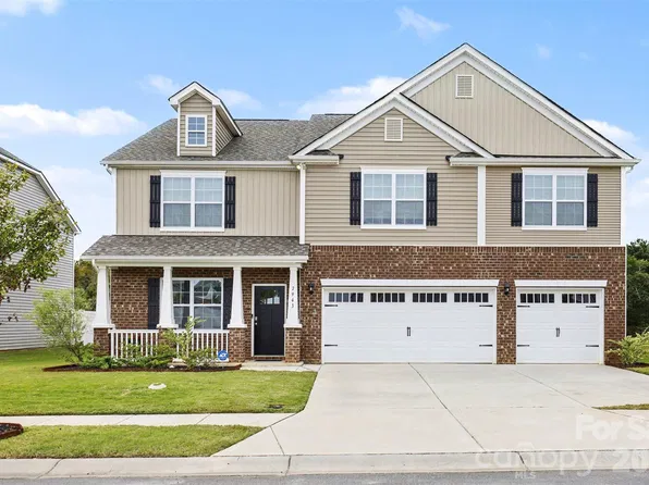 7943 Stonehouse Dr, Troutman, NC 28166
