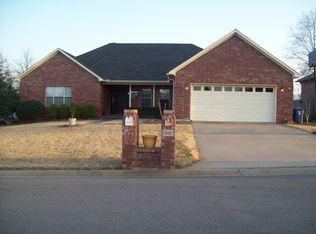 1680 Amelia Dr, Conway, AR 72034