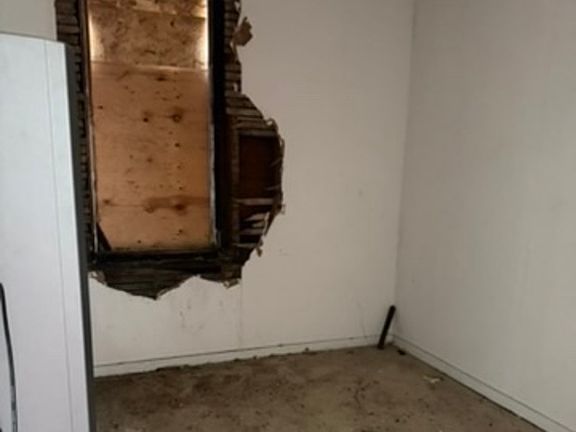 5th image of 532 156th St