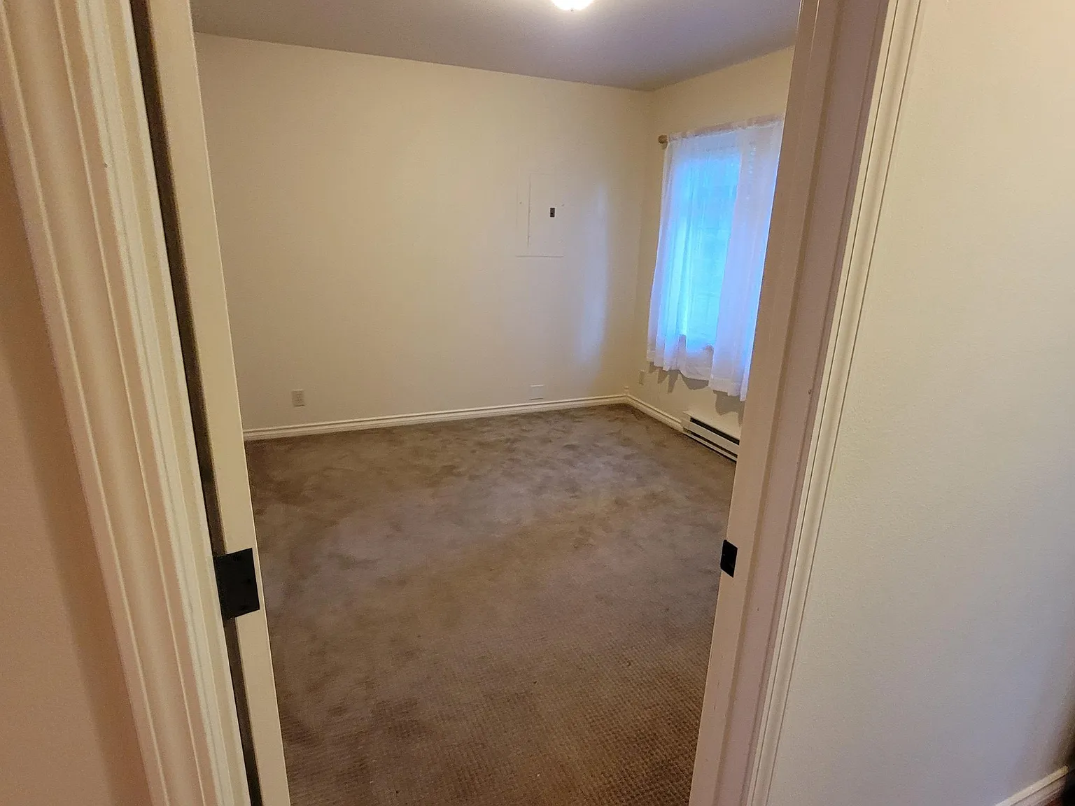 2 bed, $2,300 — Photo 3