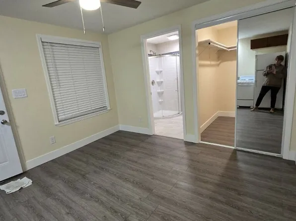 2012 E Hazelton Ave, Stockton, CA 95205