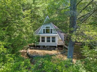 73 Lost Ln, Deering, NH 03244