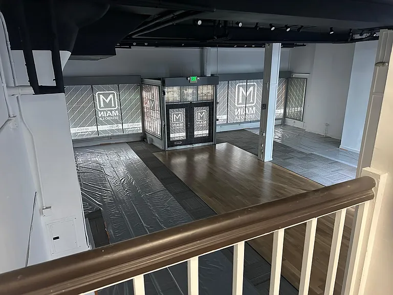 748 S Main St — Photo 10