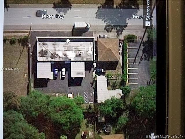 2nd image of 121 N Dixie Hwy