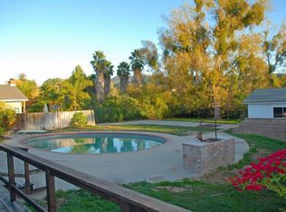 205 Alto Dr, Oak View, CA 93022