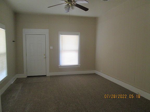 2nd image of 426 W Wardville St