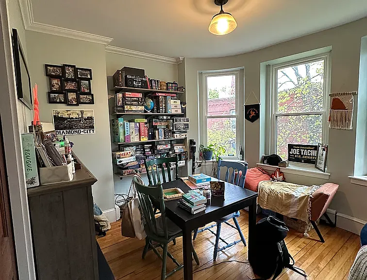 22 Perry St #3 — Photo 1