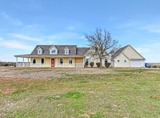 2932 S Johnson Loop, Montague, TX 76251