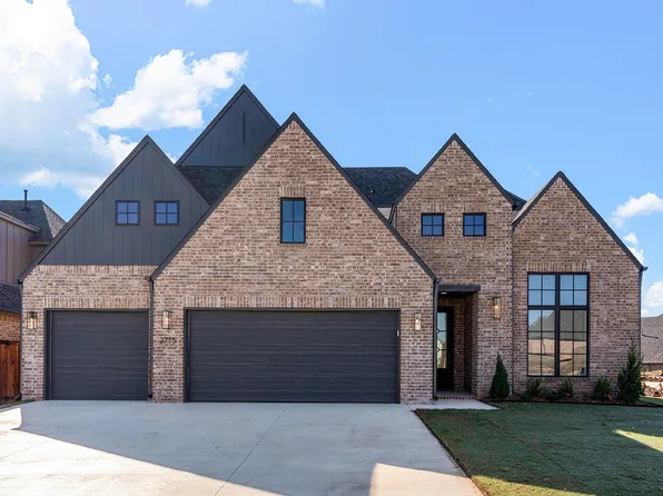 2715 W Union Pl, Broken Arrow, OK 74011