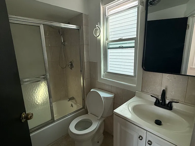 886 W Side Ave — Photo 6