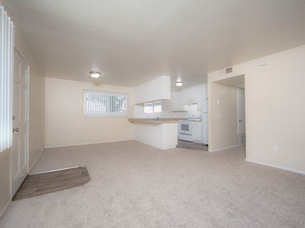 Hillcrest Manor | 3037 Owen Ave, Marina, CA