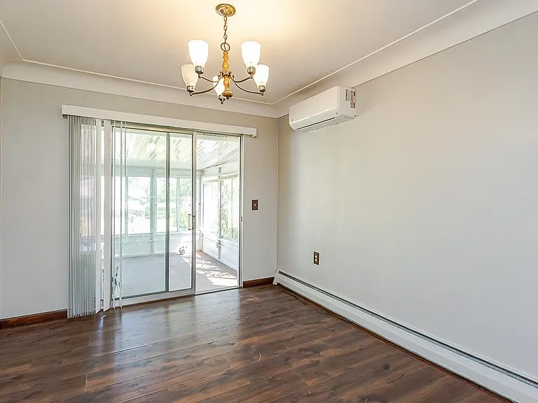 6125 Seaman Rd — Photo 13