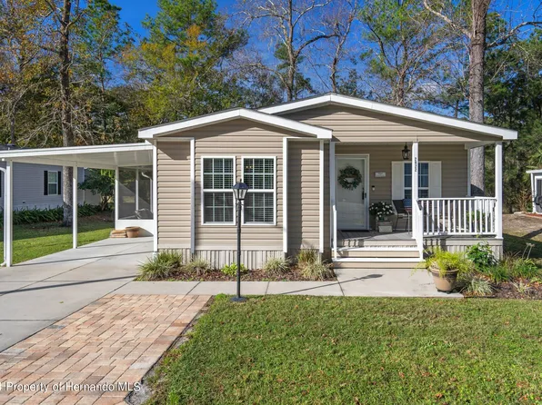 2822 Kingswood Cir, Brooksville, FL 34604