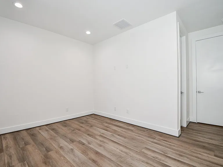 3513 McIlhenny St — Photo 27