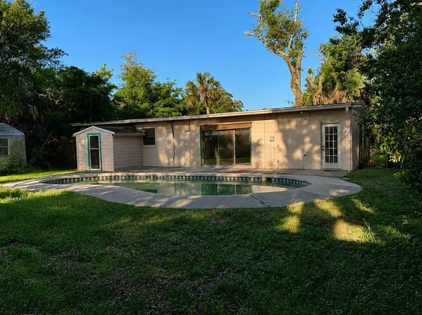 1619 Sunset Dr, Jacksonville Beach, FL 32250