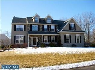 101 Woodhollow Ct, Sellersville, PA 18960