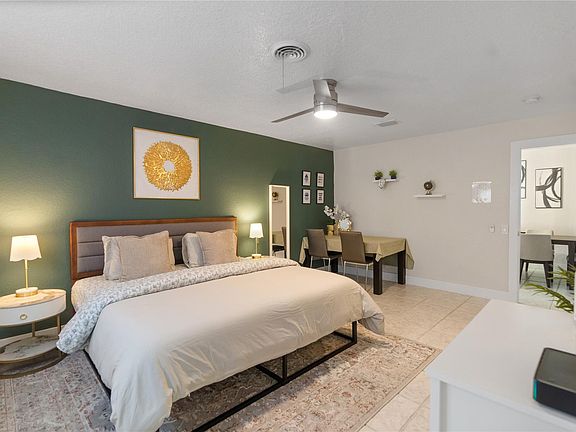 5th image of 1518-1520 NE 51st Street