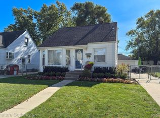 14041 Labelle St, Oak Park, MI 48237