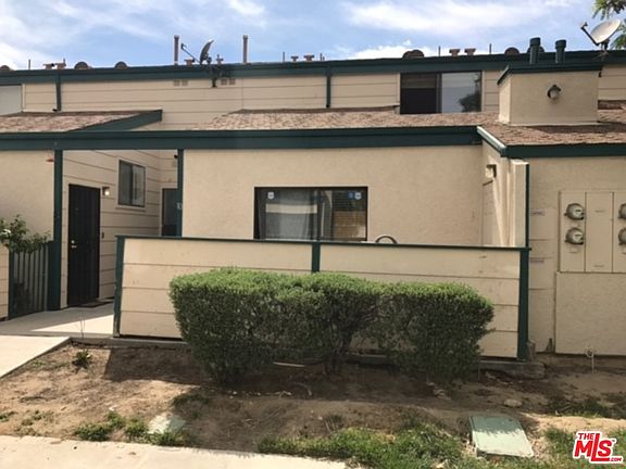 2nd image of 44544 15th St E Unit 10