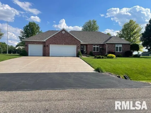 8008 W Thorngate Dr, Mapleton, IL 61547
