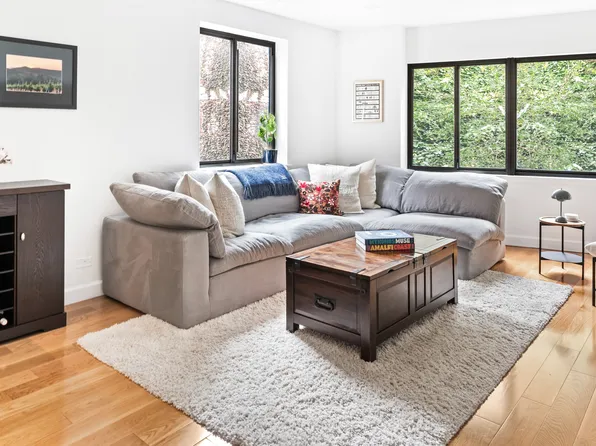 164 Bank Street image 1 of 10