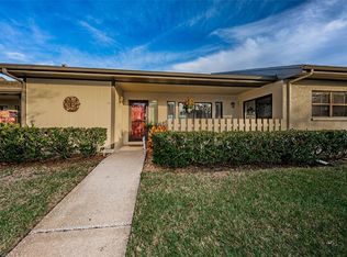 70 Lesley Ln, Oldsmar, FL 34677