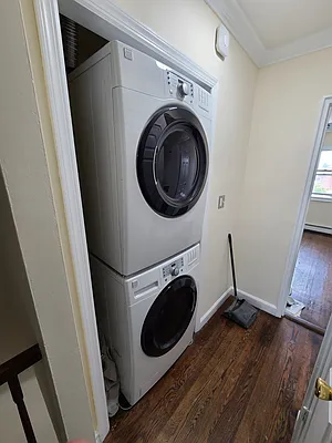 Rented by Bouklis Group | media 3