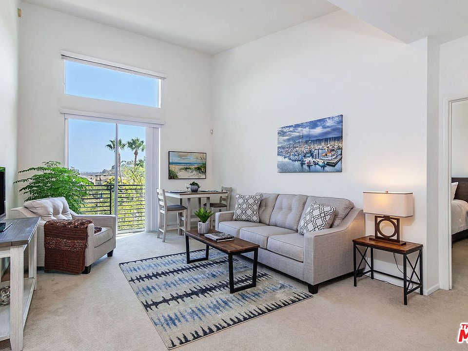 1st image of 6400 Crescent Park E APT 418