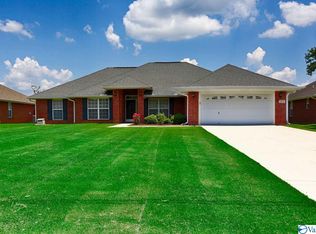215 Brier Ridge Ct, Madison, AL 35757