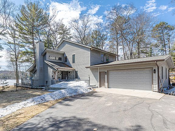 3rd image of 8425 Brunswick Rd