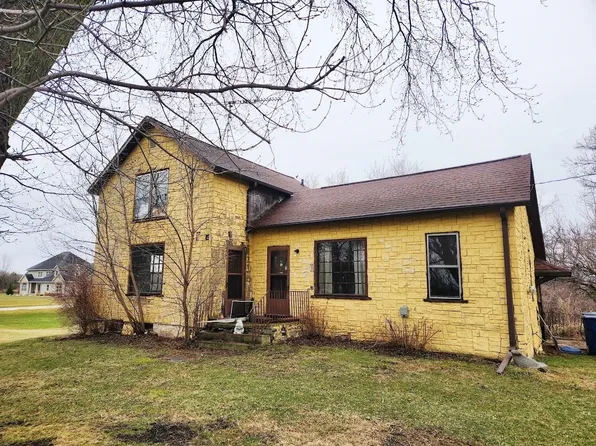 W5159 Brookside Rd, Fond Du Lac, WI 54937