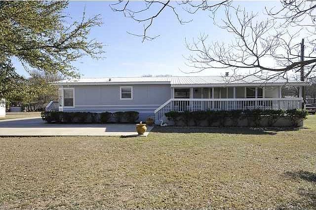 1st image of 304 N Cougar Ave
