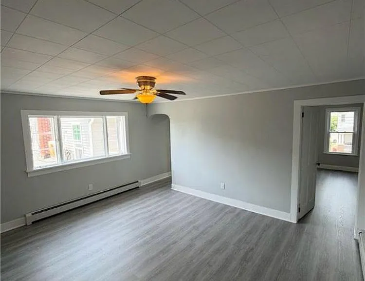 223 Zerby Ave #2 — Photo 2