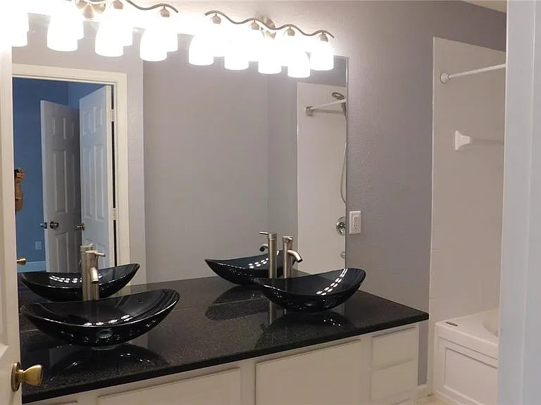 1508 Florentino Ln — Photo 60