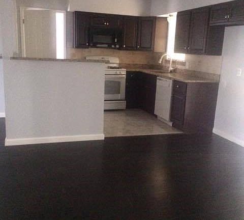 5th image of 2617 Lasalle Dr
